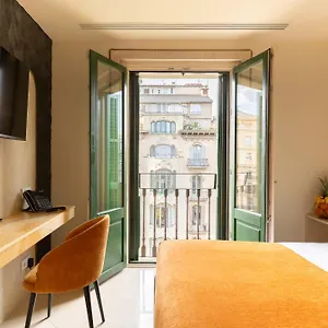 https://cosmo-apartments-rambla-catalunya.topbarcelonahotels.com